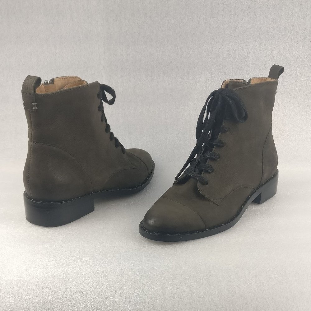Pebbled Leather Ankle Combat Boot with Lace up/Zipper/Studded detail us7w OLIVE